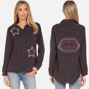 Lauren Moshi Sloane Rainbow Lip Outline Gray Button Up Embroidered Graphic XL